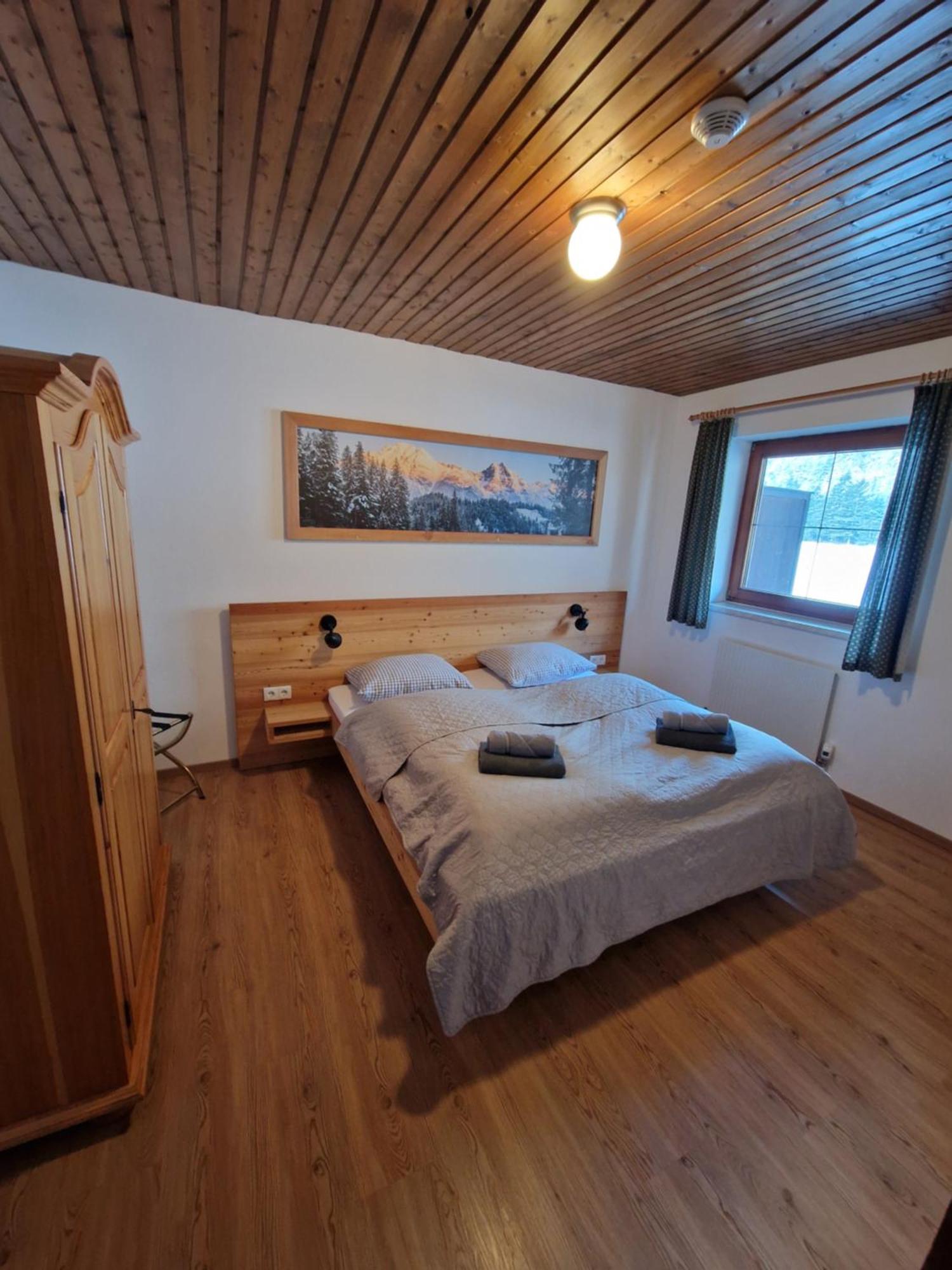 Bed and Breakfast Garni Baerenwirt à Leutasch Extérieur photo
