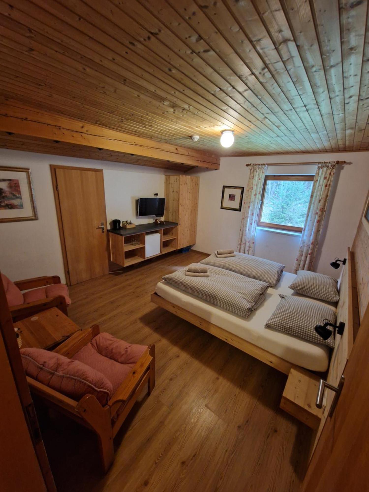 Bed and Breakfast Garni Baerenwirt à Leutasch Extérieur photo